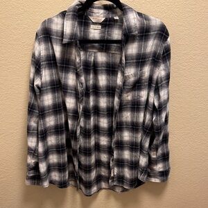 Women’s Black and White Flannel Shirt XL